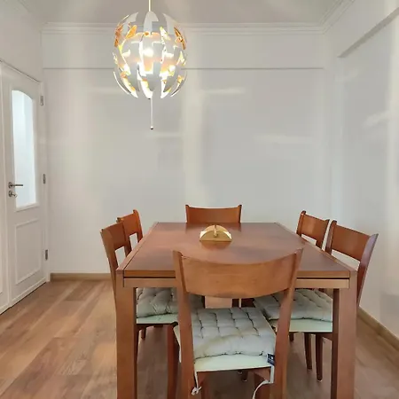 Spacious 26 Apartment